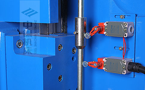 ZDPK-16032工程開關(guān),長效行程控制.jpg ZDPK-16032工程開關(guān),長效行程控制.jpg